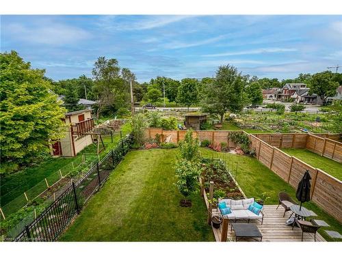 76 Melbourne Street, Hamilton, ON - Outdoor With Backyard