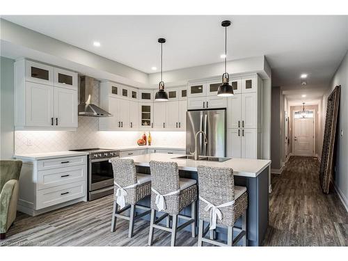 76 Melbourne Street, Hamilton, ON - Indoor Photo Showing Kitchen With Upgraded Kitchen