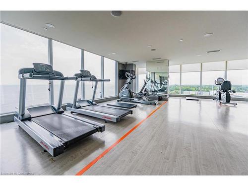 516-11 Bronte Road, Oakville, ON - Indoor Photo Showing Gym Room