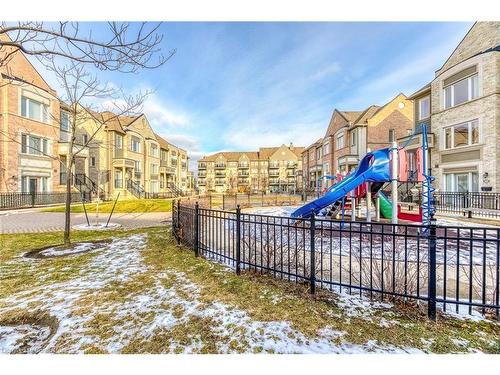 118-3050 Erin Centre Boulevard, Mississauga, ON - Outdoor