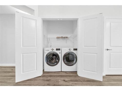 26 Harvest Avenue, Tillsonburg, ON - Indoor Photo Showing Laundry Room