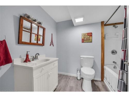 26 Harvest Avenue, Tillsonburg, ON - Indoor Photo Showing Bathroom