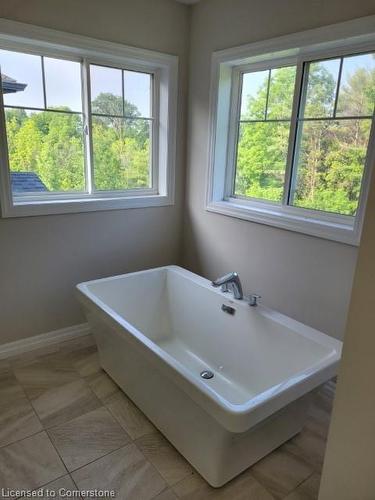 248 Tall Grass Crescent, Kitchener, ON - Indoor Photo Showing Bathroom