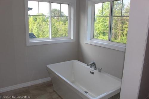 248 Tall Grass Crescent, Kitchener, ON - Indoor Photo Showing Bathroom