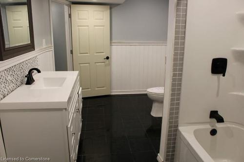 248 Tall Grass Crescent, Kitchener, ON - Indoor Photo Showing Bathroom