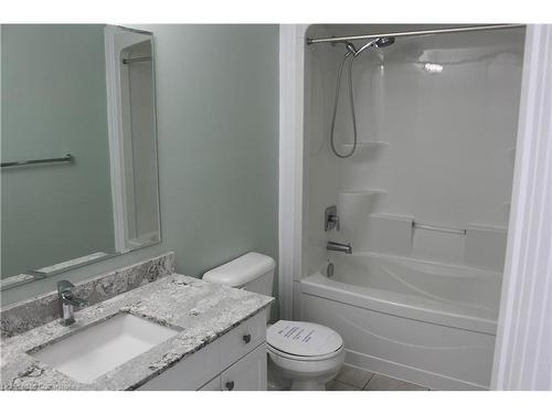 248 Tall Grass Crescent, Kitchener, ON - Indoor Photo Showing Bathroom