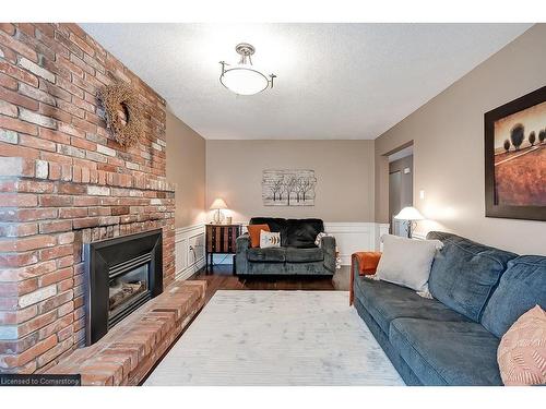 796 Hawkins Crescent, Burlington, ON 