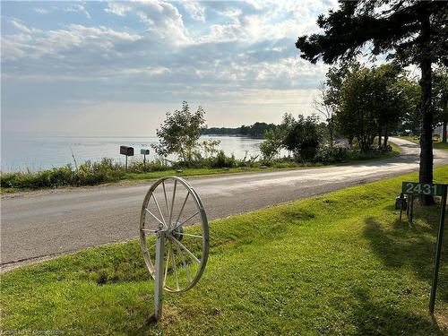 2431 Lakeshore Road, Dunnville, ON - Outdoor With View