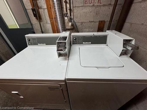 4-1250 Fennell Avenue E, Hamilton, ON - Indoor Photo Showing Laundry Room