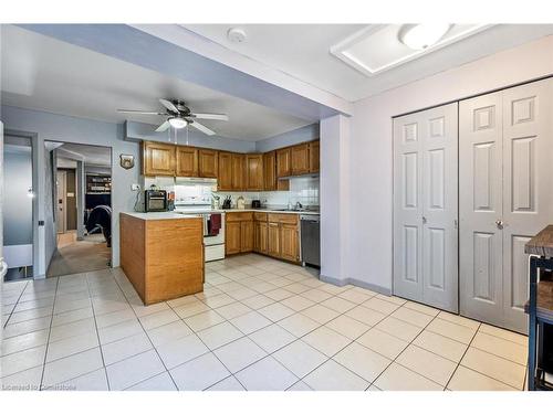 127 Grosvenor Avenue N, Hamilton, ON - Indoor Photo Showing Kitchen