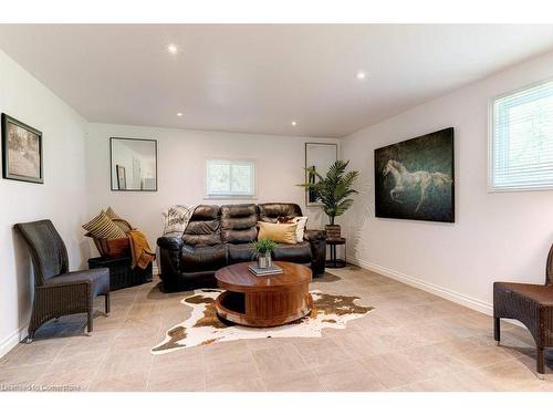 183 Mill Street, Hamilton, ON - Indoor Photo Showing Living Room