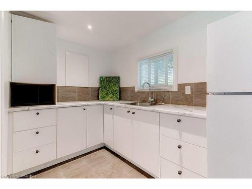 183 Mill Street, Hamilton, ON - Indoor Photo Showing Kitchen