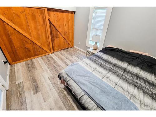 42 Emilie Street, Brantford, ON - Indoor Photo Showing Bedroom