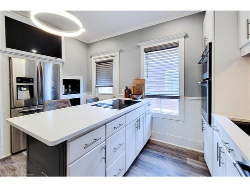 42 Emilie Street, Brantford, ON - Indoor Photo Showing Kitchen