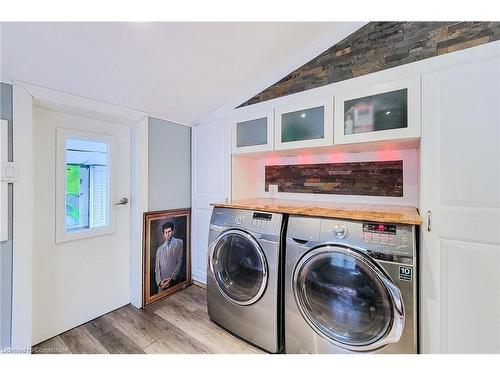 42 Emilie Street, Brantford, ON - Indoor Photo Showing Laundry Room