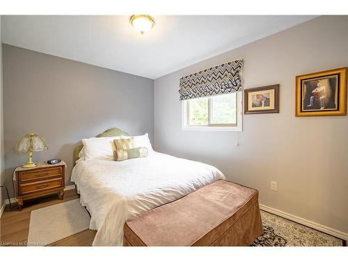 52 Baldwin Avenue, Brantford, ON - Indoor Photo Showing Bedroom