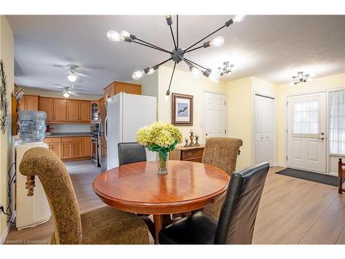 52 Baldwin Avenue, Brantford, ON - Indoor Photo Showing Dining Room