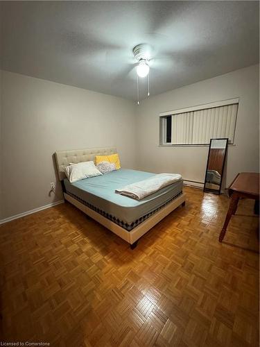 308-11 Woodman Drive S, Hamilton, ON - Indoor Photo Showing Bedroom