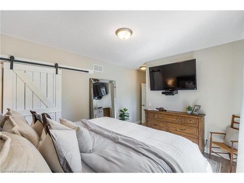 46 Sea Breeze Drive, Port Dover, ON - Indoor Photo Showing Bedroom