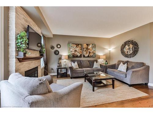 4154 Saunders Crescent, Burlington, ON - Indoor Photo Showing Living Room With Fireplace