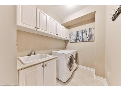 4154 Saunders Crescent, Burlington, ON - Indoor Photo Showing Laundry Room