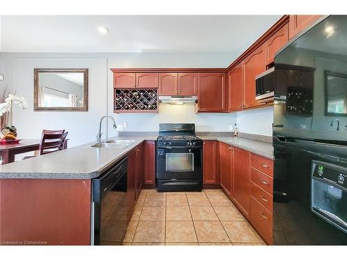 3 Hartland Road, Hamilton, ON - Indoor Photo Showing Kitchen