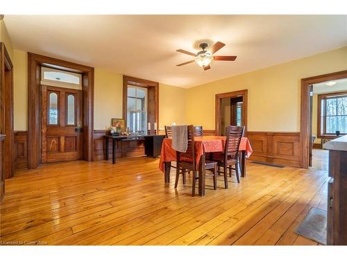 1172 Concession 8 Road W, Flamborough, ON - Indoor Photo Showing Dining Room