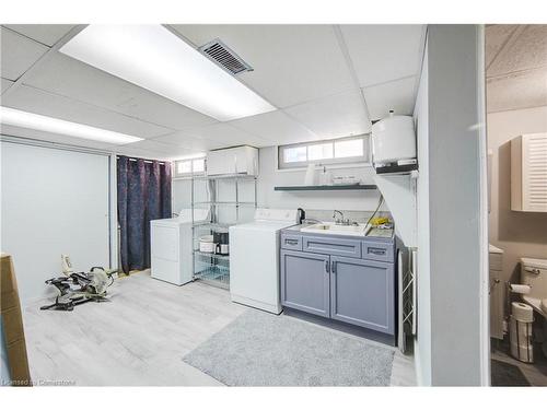 3 Joysey Street, Brantford, ON - Indoor Photo Showing Laundry Room