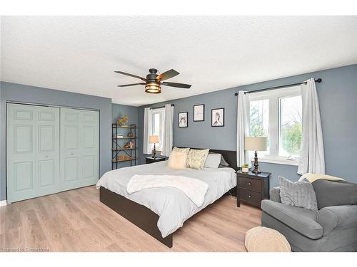 25 Hammond Road, Brant, ON - Indoor Photo Showing Bedroom