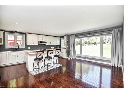 25 Hammond Road, Brant, ON - Indoor Photo Showing Kitchen