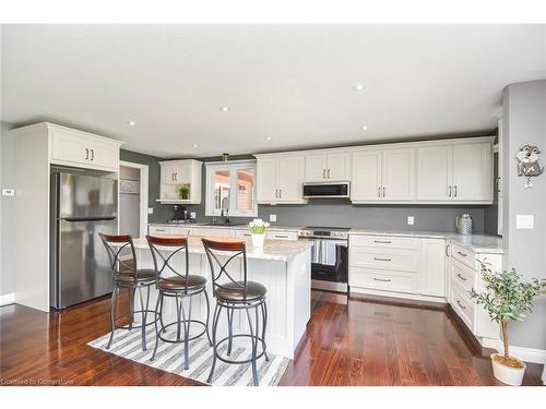 25 Hammond Road, Brant, ON - Indoor Photo Showing Kitchen