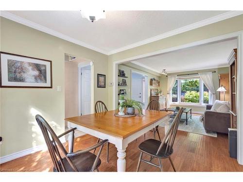 30 Pimlico Drive, Dundas, ON - Indoor Photo Showing Dining Room