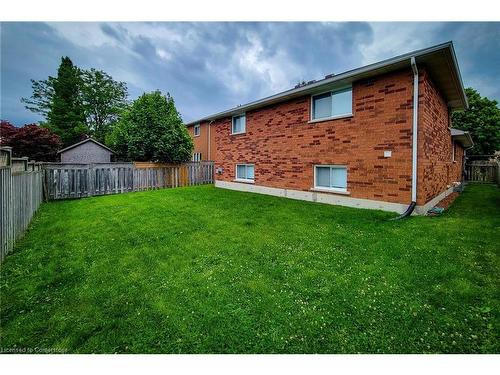 31 Foxmeadow Drive, Hamilton, ON - Outdoor