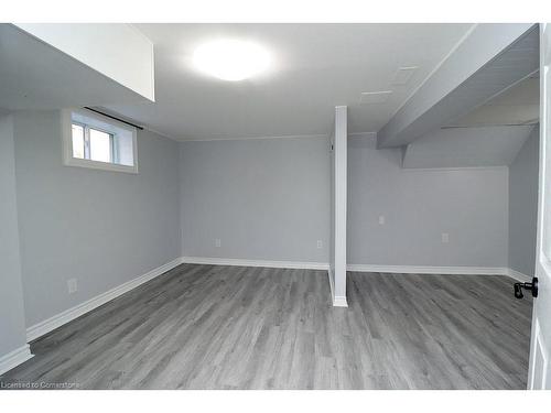 873 Upper Wellington Street E, Hamilton, ON - Indoor Photo Showing Other Room