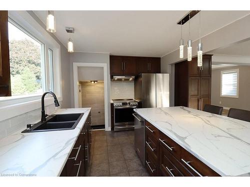 873 Upper Wellington Street E, Hamilton, ON - Indoor Photo Showing Kitchen With Double Sink