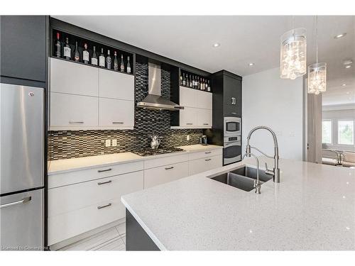 1083 Beach Boulevard, Hamilton, ON - Indoor Photo Showing Kitchen With Double Sink With Upgraded Kitchen