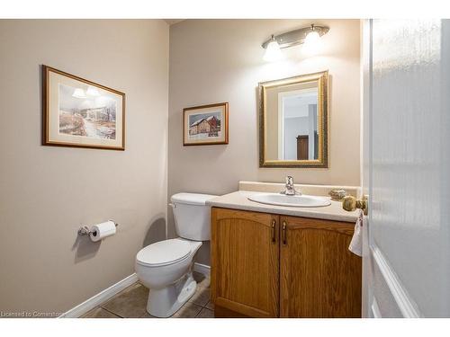 522 Stonehenge Drive, Ancaster, ON - Indoor Photo Showing Bathroom