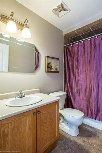 522 Stonehenge Drive, Ancaster, ON - Indoor Photo Showing Bathroom