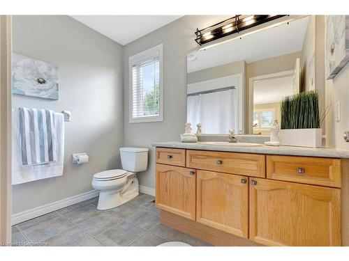 162 Silverlace Circle, Stoney Creek, ON - Indoor Photo Showing Bathroom