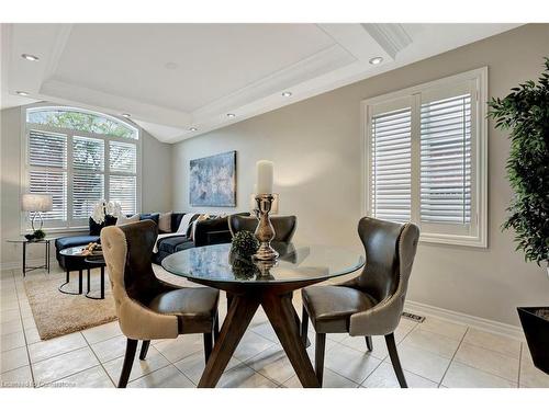 162 Silverlace Circle, Stoney Creek, ON - Indoor Photo Showing Dining Room