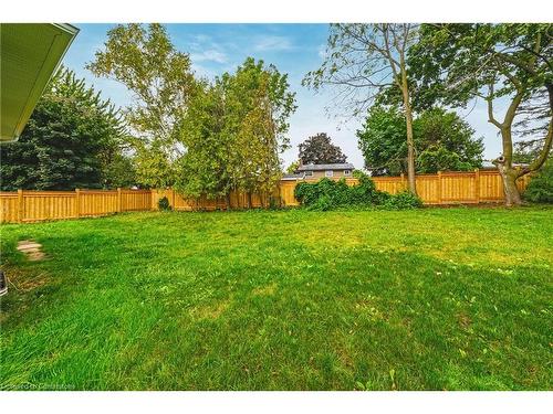 2437 Exeter Crescent, Burlington, ON 