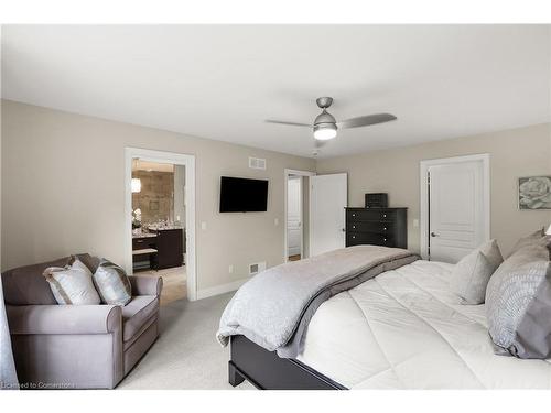 4 Meritage Lane, Niagara-On-The-Lake, ON - Indoor Photo Showing Bedroom