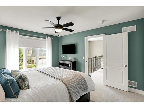 4 Meritage Lane, Niagara-On-The-Lake, ON - Indoor Photo Showing Bedroom