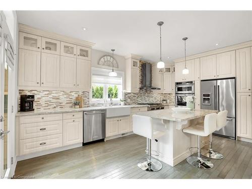 4 Meritage Lane, Niagara-On-The-Lake, ON - Indoor Photo Showing Kitchen With Upgraded Kitchen