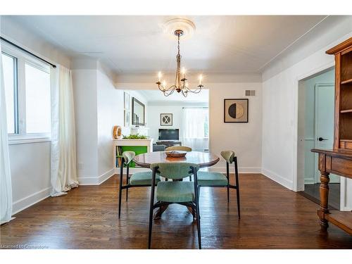 60 Inverness Avenue W, Hamilton, ON - Indoor Photo Showing Dining Room