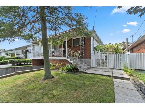 178 San Remo Drive, Hamilton, ON - Outdoor