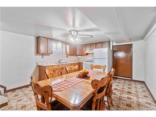 178 San Remo Drive, Hamilton, ON - Indoor Photo Showing Dining Room