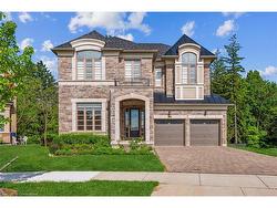 912 Forest Creek Court  Kitchener, ON N2R 0M6