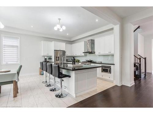 912 Forest Creek Court, Kitchener, ON - Indoor Photo Showing Kitchen