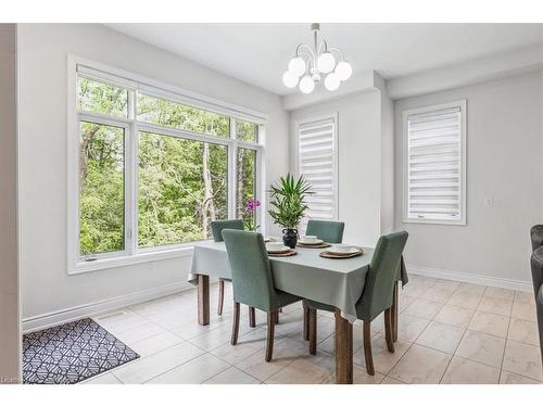 912 Forest Creek Court, Kitchener, ON - Indoor Photo Showing Dining Room